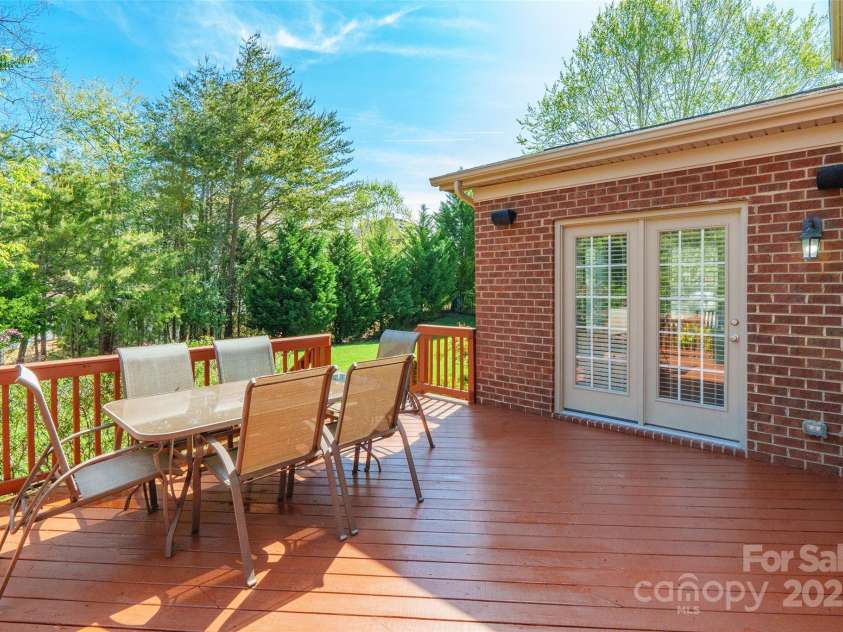 2610 Mchanna Point, Fort Mill, SC 29708.  MLS# CAR4242982, YatesRealty ID 7916. 