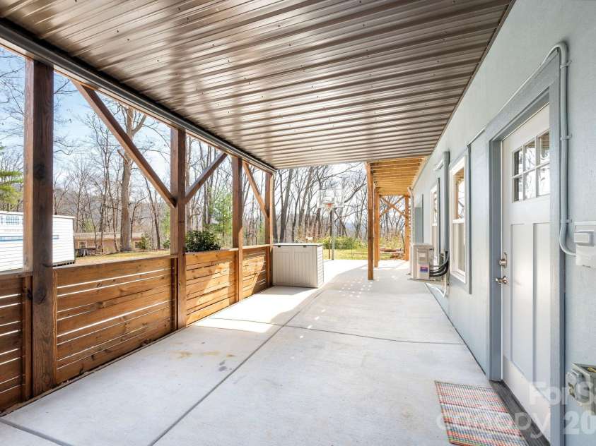 132 Peaceful View Drive, Fairview, NC 28730.  MLS# CAR4363151, YatesRealty ID 7917. Entry to Lower Level Second Living Quarters