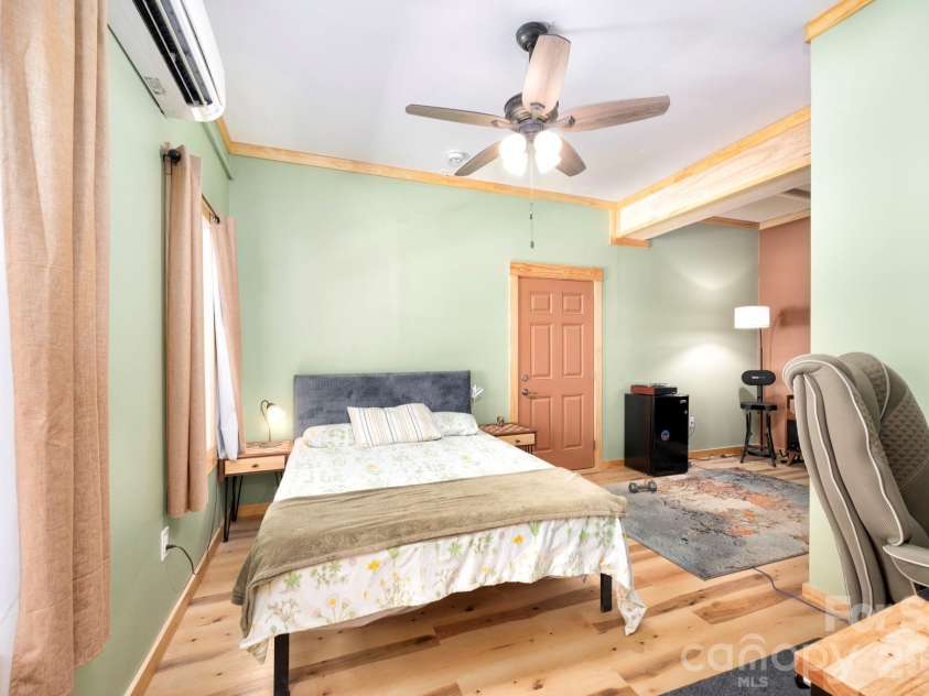 132 Peaceful View Drive, Fairview, NC 28730.  MLS# CAR4363151, YatesRealty ID 7917. Lower level bedroom guest suite