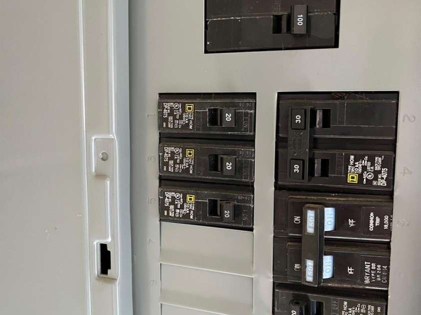 579 Lakey Gap Road, Black Mountain, NC 28711.  MLS# CAR4341630, YatesRealty ID 7918. Electrical box