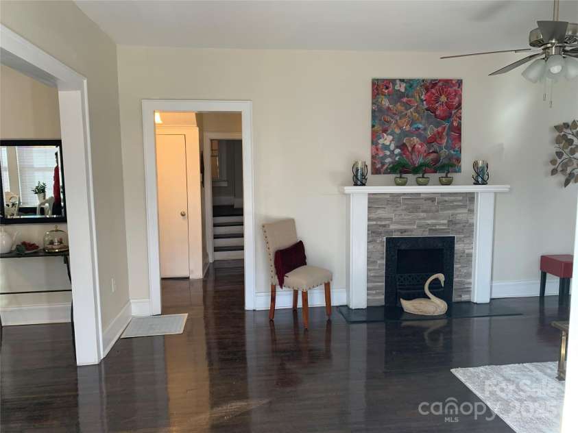 715 Marion Street, Shelby, NC 28150.  MLS# CAR4315155, YatesRealty ID 792. 