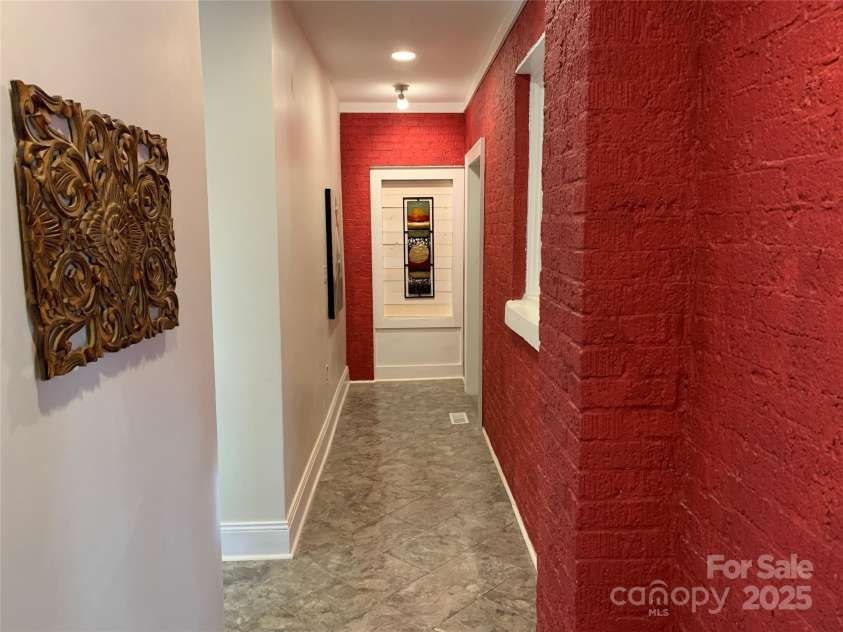 715 Marion Street, Shelby, NC 28150.  MLS# CAR4315155, YatesRealty ID 792. 