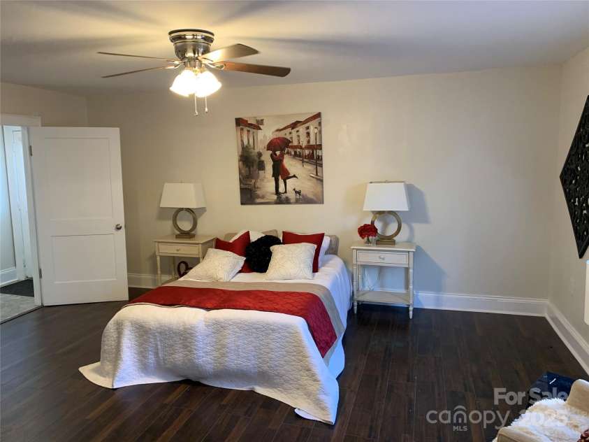 715 Marion Street, Shelby, NC 28150.  MLS# CAR4315155, YatesRealty ID 792. 