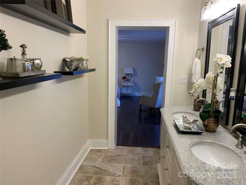 715 Marion Street, Shelby, NC 28150.  MLS# CAR4315155, YatesRealty ID 792. 