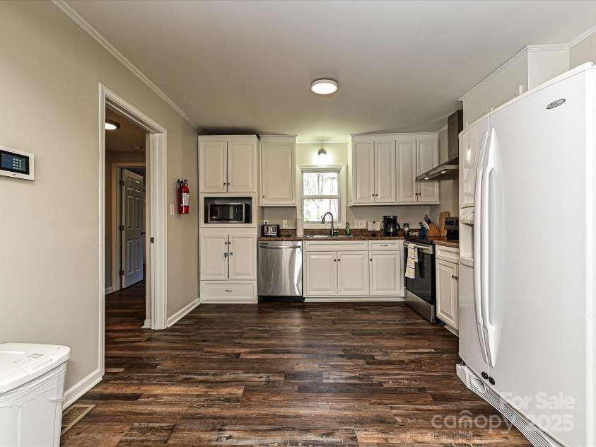 464 Willetta Place, Concord, NC 28027.  MLS# CAR4234123, YatesRealty ID 7921. 