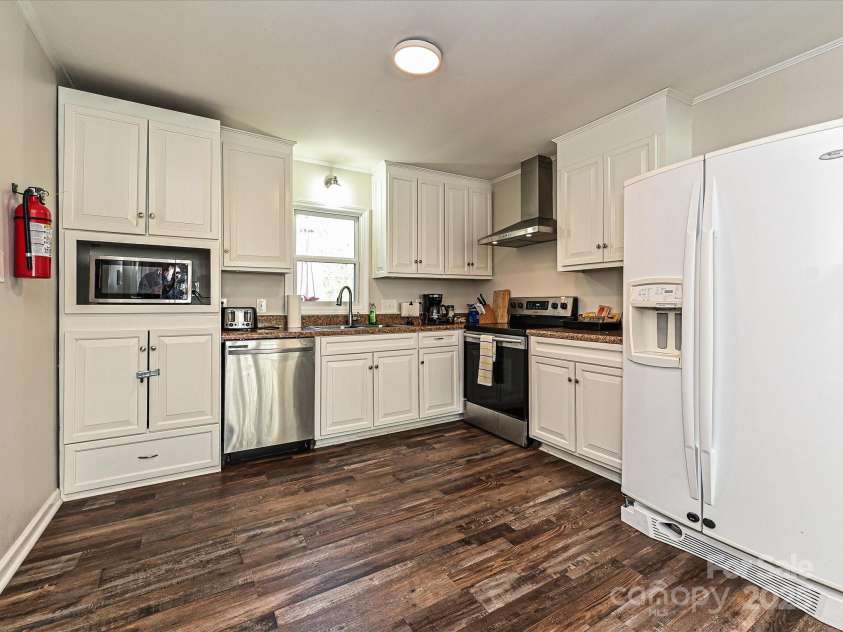 464 Willetta Place, Concord, NC 28027.  MLS# CAR4234123, YatesRealty ID 7921. 