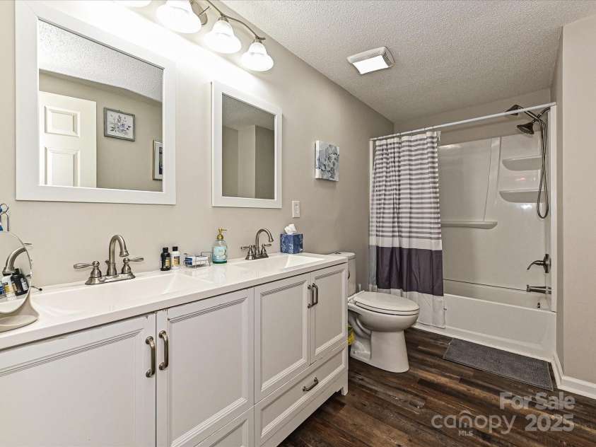 464 Willetta Place, Concord, NC 28027.  MLS# CAR4234123, YatesRealty ID 7921. 