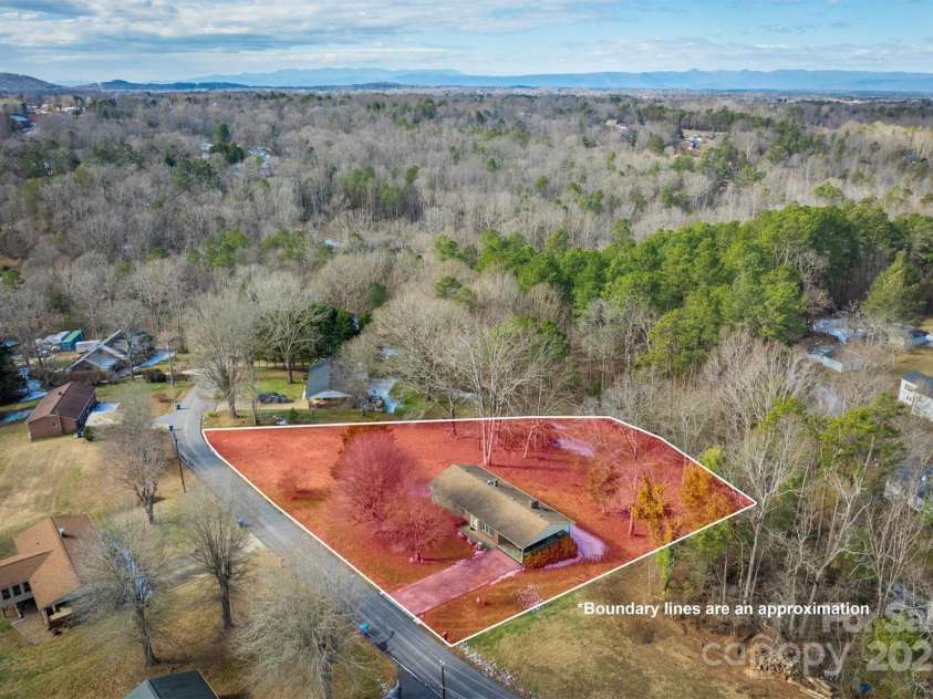 104 Tron Park Avenue, Valdese, NC 28690.  MLS# CAR4215942, YatesRealty ID 7924. 