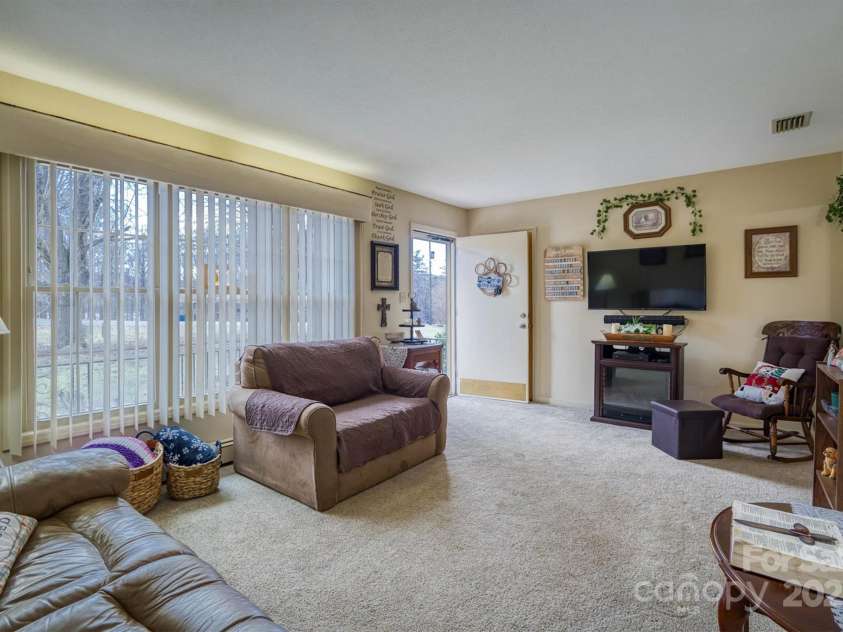 104 Tron Park Avenue, Valdese, NC 28690.  MLS# CAR4215942, YatesRealty ID 7924. 