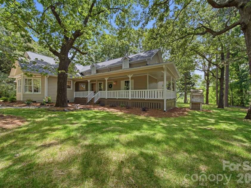 2721 Tara Drive, Monroe, NC 28112.  MLS# CAR4336627, YatesRealty ID 7924. 