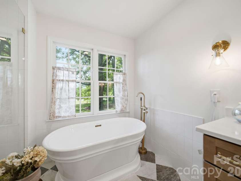 2721 Tara Drive, Monroe, NC 28112.  MLS# CAR4336627, YatesRealty ID 7924. 