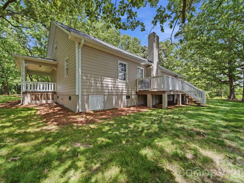 2721 Tara Drive, Monroe, NC 28112.  MLS# CAR4336627, YatesRealty ID 7924. 