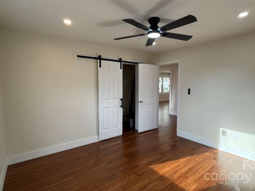 809 Howard Street, Shelby, NC 28152.  MLS# CAR4333326, YatesRealty ID 7926. 