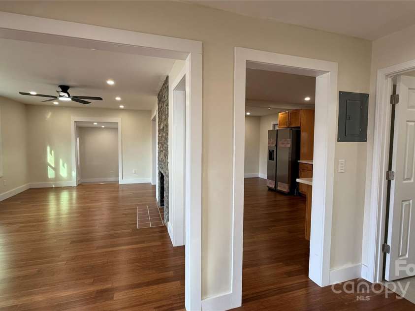 809 Howard Street, Shelby, NC 28152.  MLS# CAR4333326, YatesRealty ID 7926. 