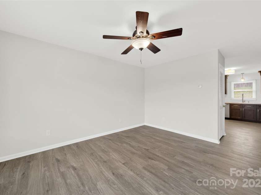 430 Stoneycreek Lane, Rock Hill, SC 29730.  MLS# CAR4230749, YatesRealty ID 7928. 