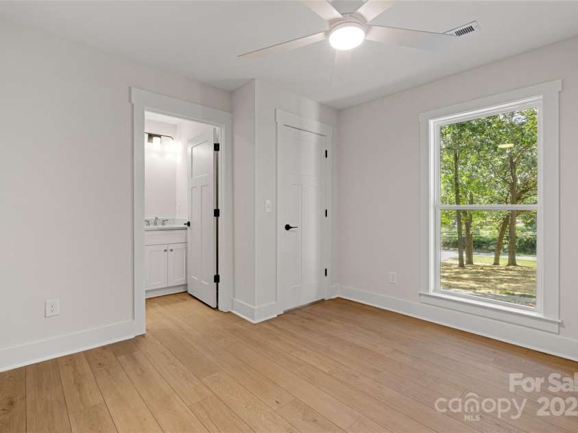 3124 India Hook Road, Rock Hill, SC 29732.  MLS# CAR4296950, YatesRealty ID 7929. 