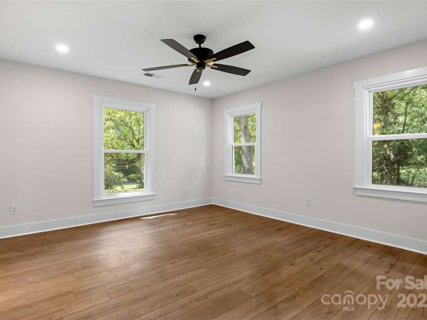 3124 India Hook Road, Rock Hill, SC 29732.  MLS# CAR4296950, YatesRealty ID 7929. 