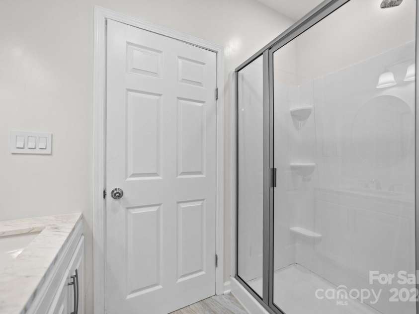 360 Forest Hollow Drive, Statesville, NC 28677.  MLS# CAR4150757, YatesRealty ID 7929. 