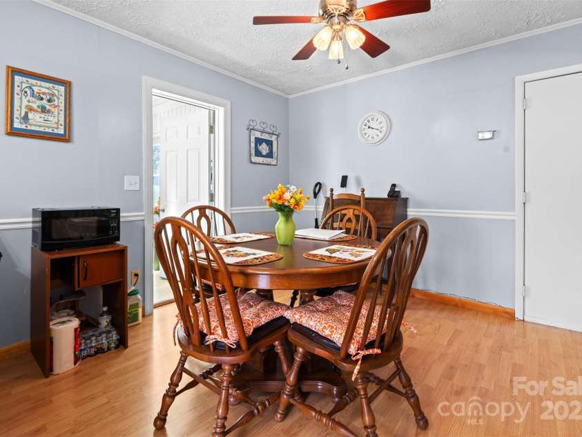 2598 Conner Circle, Lenoir, NC 28645.  MLS# CAR4312695, YatesRealty ID 793. 