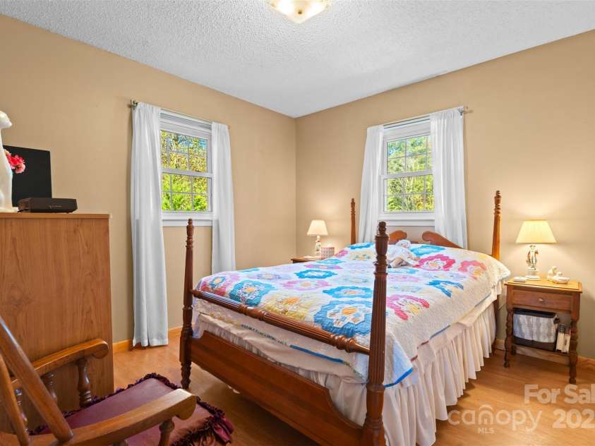 2598 Conner Circle, Lenoir, NC 28645.  MLS# CAR4312695, YatesRealty ID 793. 