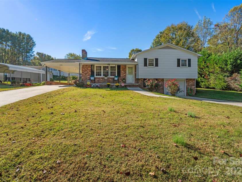 2598 Conner Circle, Lenoir, NC 28645.  MLS# CAR4312695, YatesRealty ID 793. 