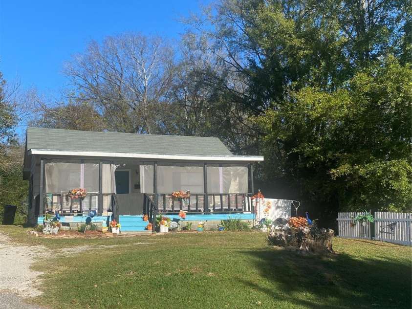 941 10th Street, Lancaster, SC 29720.  MLS# CAR4201180, YatesRealty ID 793. 