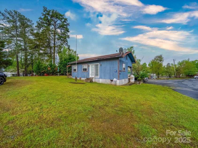 111 Sunshine Trail, Mount Gilead, NC 27306.  MLS# CAR4238970, YatesRealty ID 7930. 