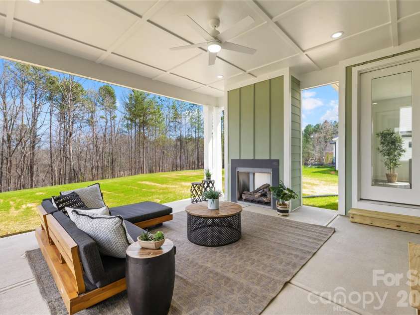 116 Starboard Lane, Statesville, NC 28677.  MLS# CAR4354503, YatesRealty ID 7931. 
