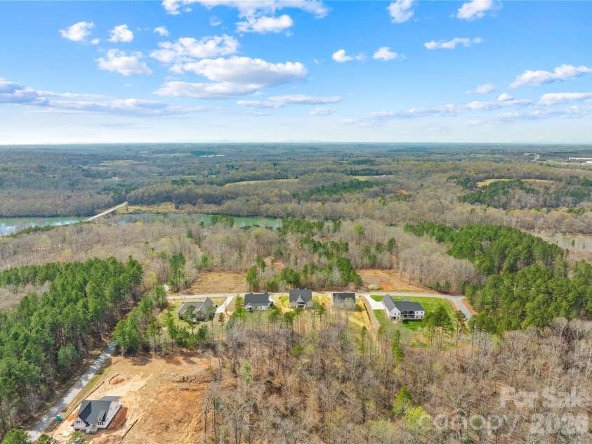 116 Starboard Lane, Statesville, NC 28677.  MLS# CAR4354503, YatesRealty ID 7931. 