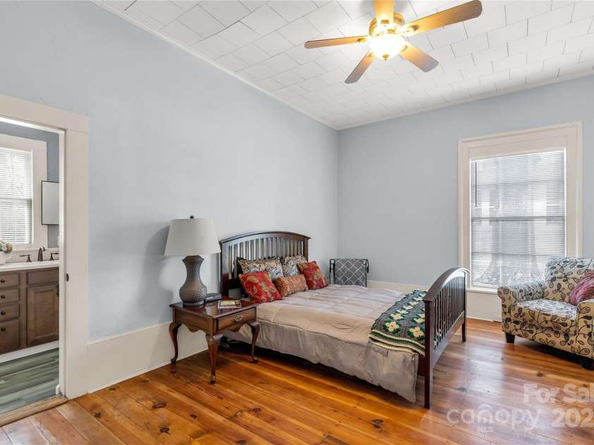 203 Kings Mountain Street, Clover, SC 29710.  MLS# CAR4277270, YatesRealty ID 7932. Primary Bedroom on Main Floor