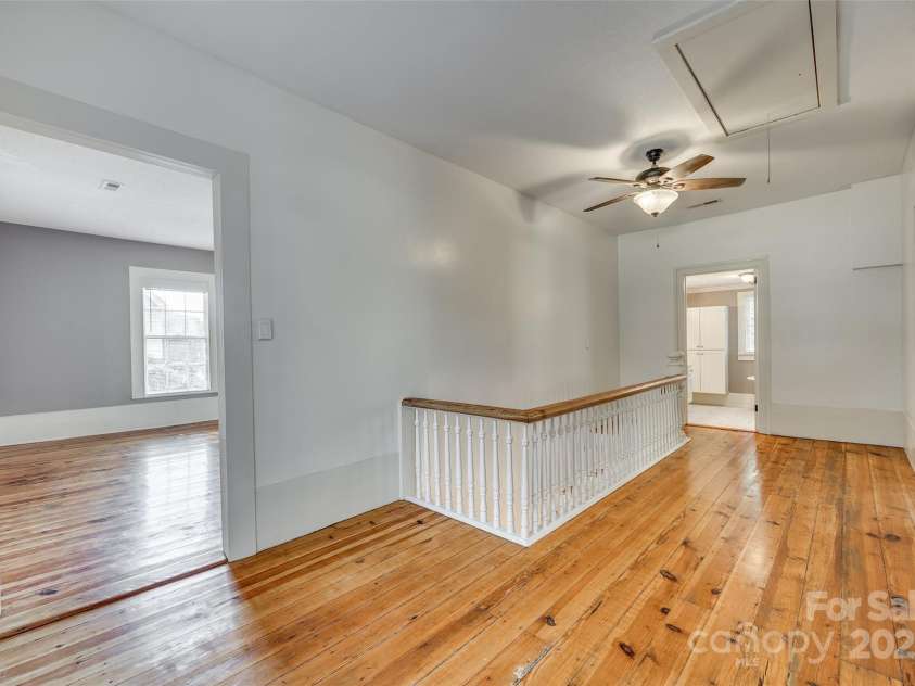 203 Kings Mountain Street, Clover, SC 29710.  MLS# CAR4277270, YatesRealty ID 7932. Upstairs Landing