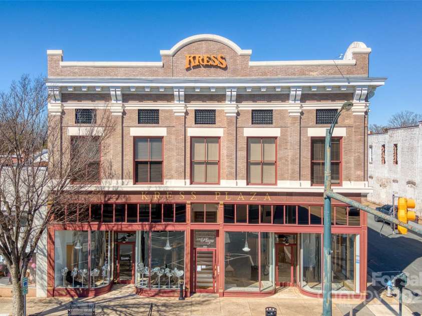 300 Main Street, Salisbury, NC 28144.  MLS# CAR4224846, YatesRealty ID 7932. 