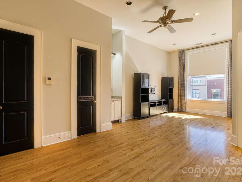300 Main Street, Salisbury, NC 28144.  MLS# CAR4224846, YatesRealty ID 7932. 