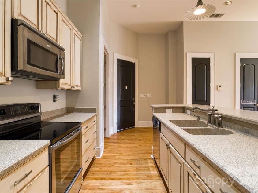 300 Main Street, Salisbury, NC 28144.  MLS# CAR4224846, YatesRealty ID 7932. 