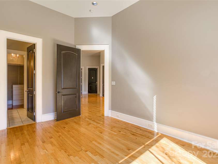 300 Main Street, Salisbury, NC 28144.  MLS# CAR4224846, YatesRealty ID 7932. 