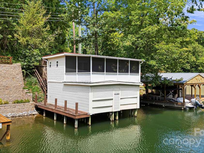 2100 Memorial Highway, Lake Lure, NC 28746.  MLS# CAR4174635, YatesRealty ID 7933. 2100 Memorial Highway