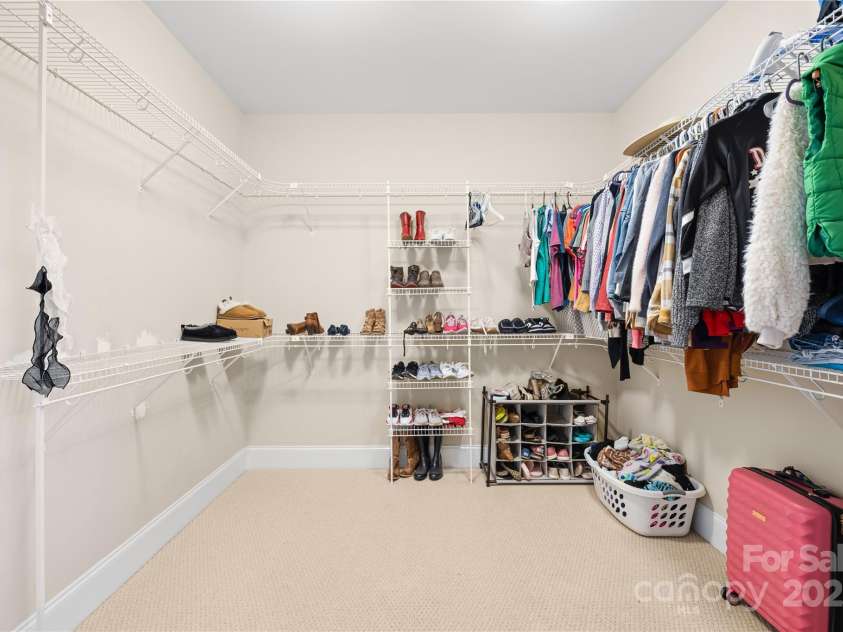 144 Spring Forest Drive, Shelby, NC 28152.  MLS# CAR4214408, YatesRealty ID 7934. 