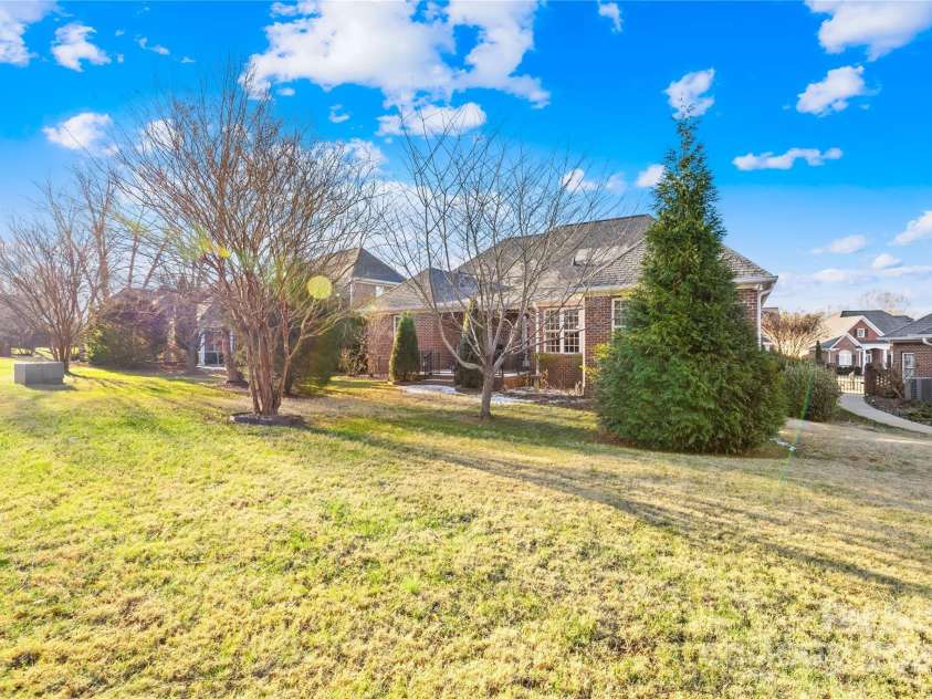 144 Spring Forest Drive, Shelby, NC 28152.  MLS# CAR4214408, YatesRealty ID 7934. 