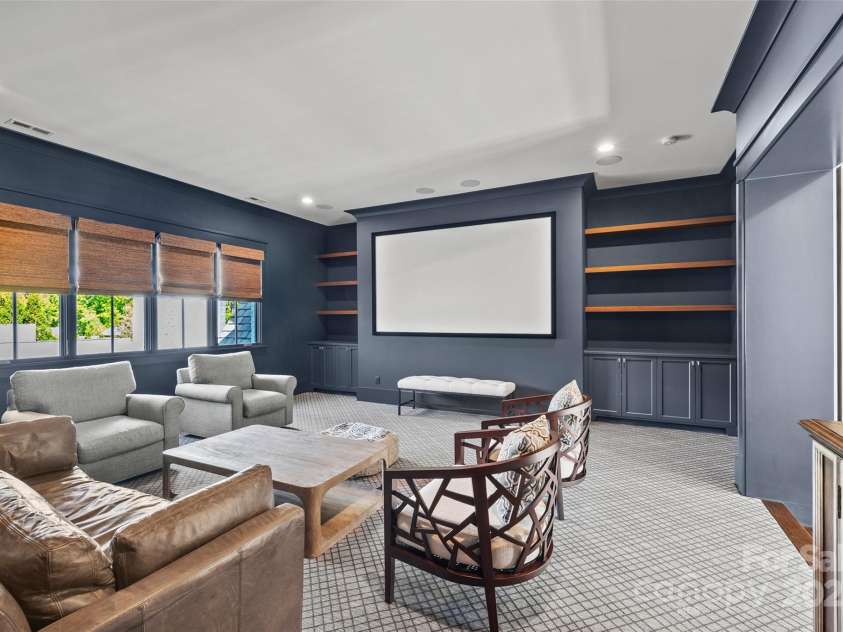 1976 Ferncliff Road, Charlotte, NC 28211.  MLS# CAR4245397, YatesRealty ID 7937. 