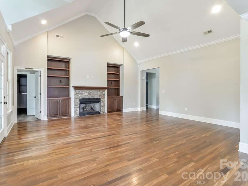 2360 Smith Harbour Drive, Denver, NC 28037.  MLS# CAR4405986, YatesRealty ID 7937. 