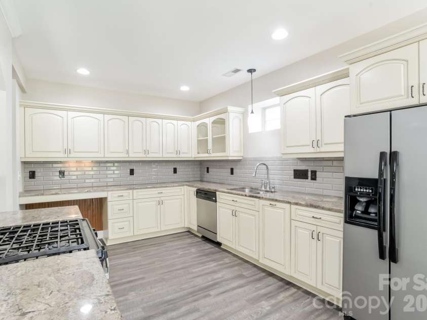 2360 Smith Harbour Drive, Denver, NC 28037.  MLS# CAR4405986, YatesRealty ID 7937. 