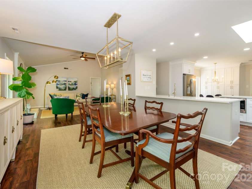 5916 Rexwood Place, Charlotte, NC 28210.  MLS# CAR4249850, YatesRealty ID 7938. 