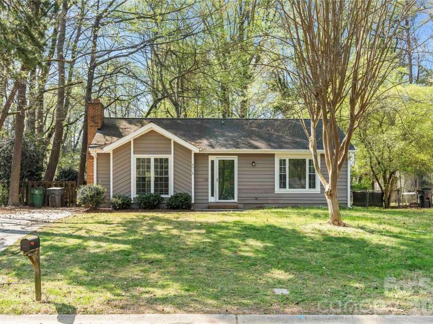 4518 Nicks Tavern Road, Charlotte, NC 28215.  MLS# CAR4362807, YatesRealty ID 7942. 