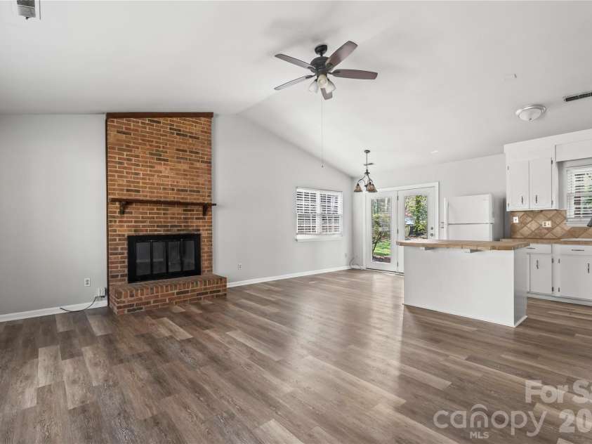 4518 Nicks Tavern Road, Charlotte, NC 28215.  MLS# CAR4362807, YatesRealty ID 7942. 