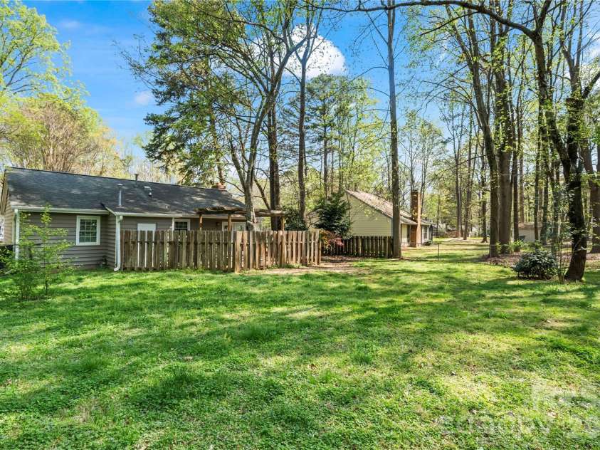 4518 Nicks Tavern Road, Charlotte, NC 28215.  MLS# CAR4362807, YatesRealty ID 7942. 