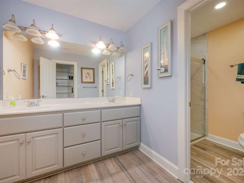 15215 Timberview Lane, Huntersville, NC 28078.  MLS# CAR4206089, YatesRealty ID 7943. 