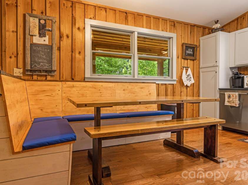 3245 Puncheon Fork Road, Mars Hill, NC 28754.  MLS# CAR4345903, YatesRealty ID 7943. Dining Area