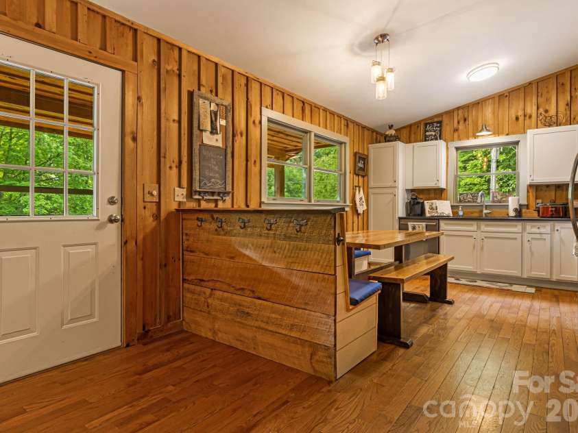 3245 Puncheon Fork Road, Mars Hill, NC 28754.  MLS# CAR4345903, YatesRealty ID 7943. Dining Area