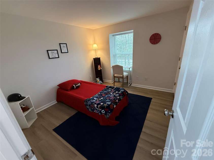 1649 Arlyn Circle, Charlotte, NC 28213.  MLS# CAR4355358, YatesRealty ID 7944. 2nd bedroom