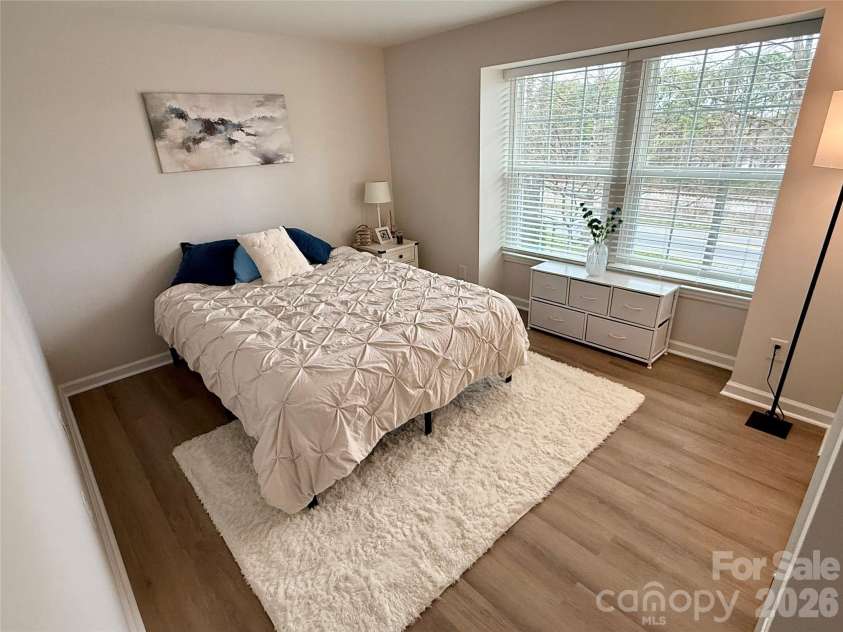 1649 Arlyn Circle, Charlotte, NC 28213.  MLS# CAR4355358, YatesRealty ID 7944. 
